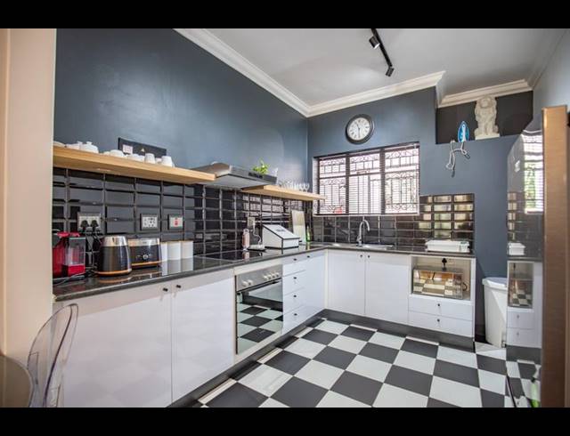 2 BEDROOM PROPERTY TO RENT IN EASTWOOD